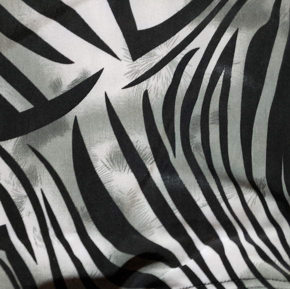 WOW, Over jacket and Spaghetti strap top - Picture 6 of 7